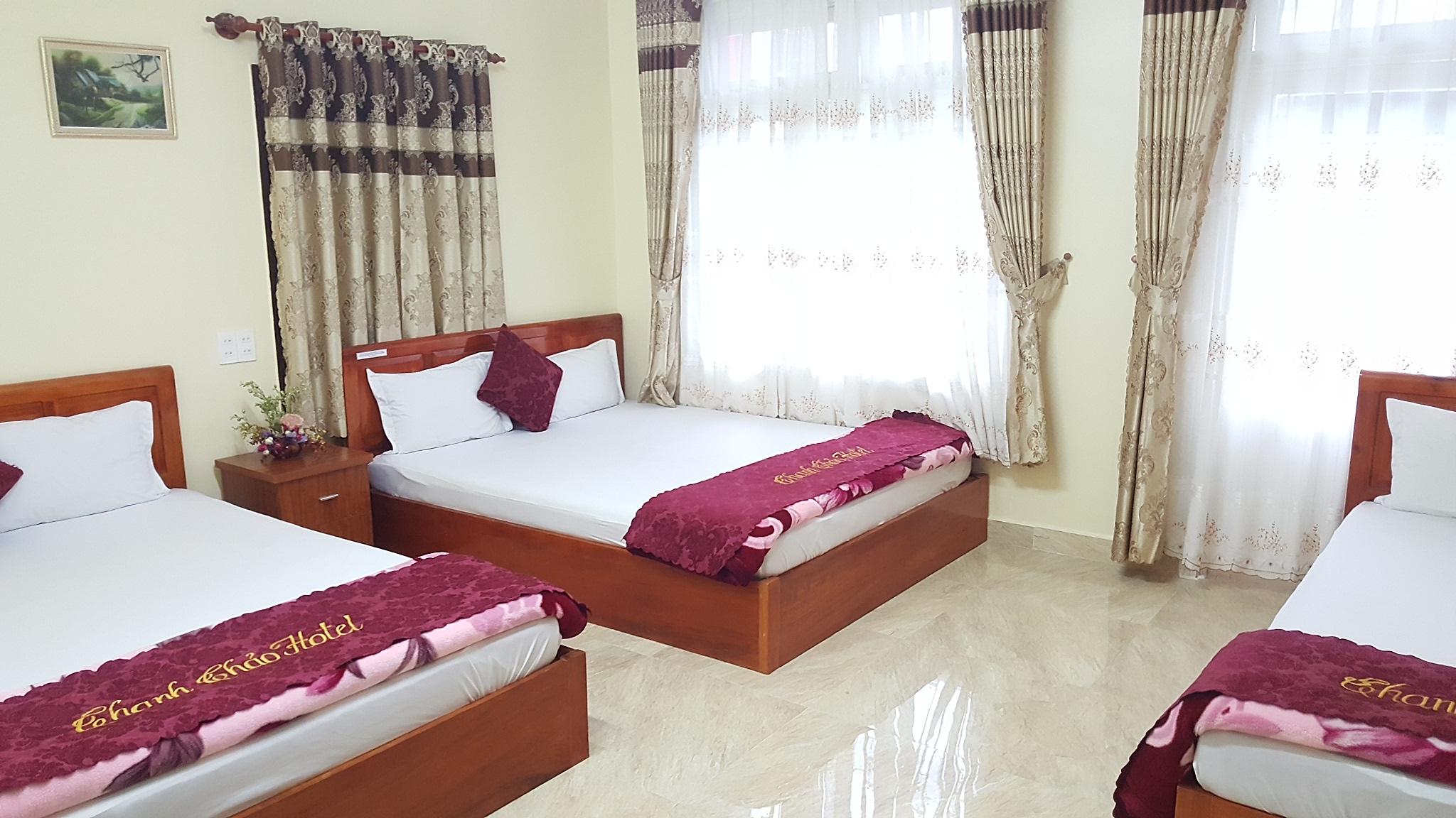Phòng gia đình 3 giường khách sạn Thanh Thảo