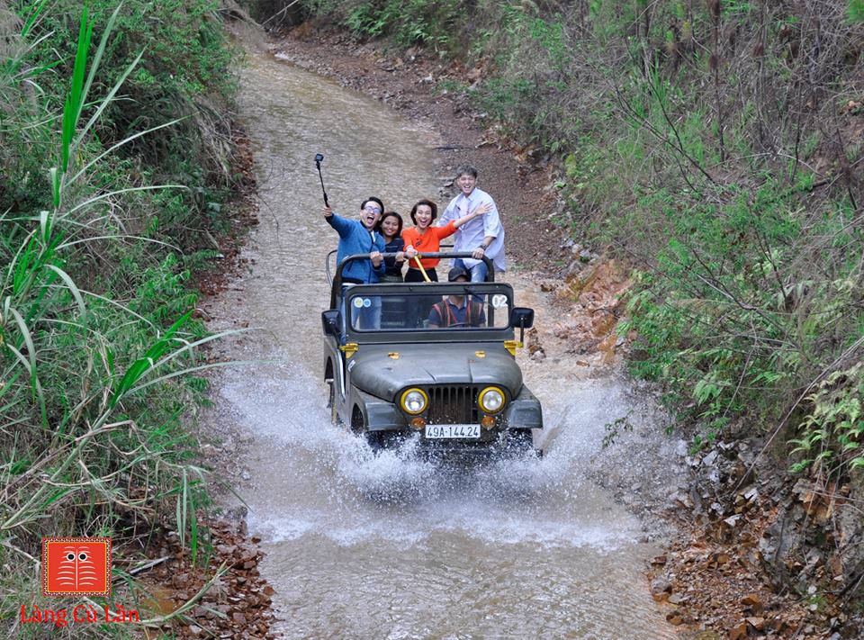 Tour xe jeep làng cù lần Đà Lạt