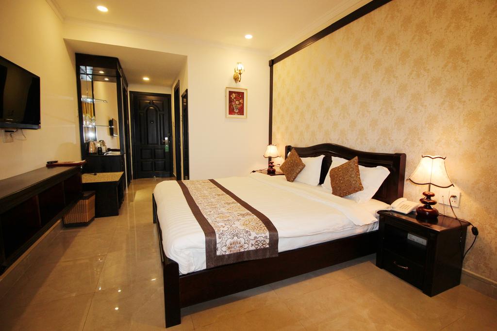 Các khách sạn 3 sao gần chợ