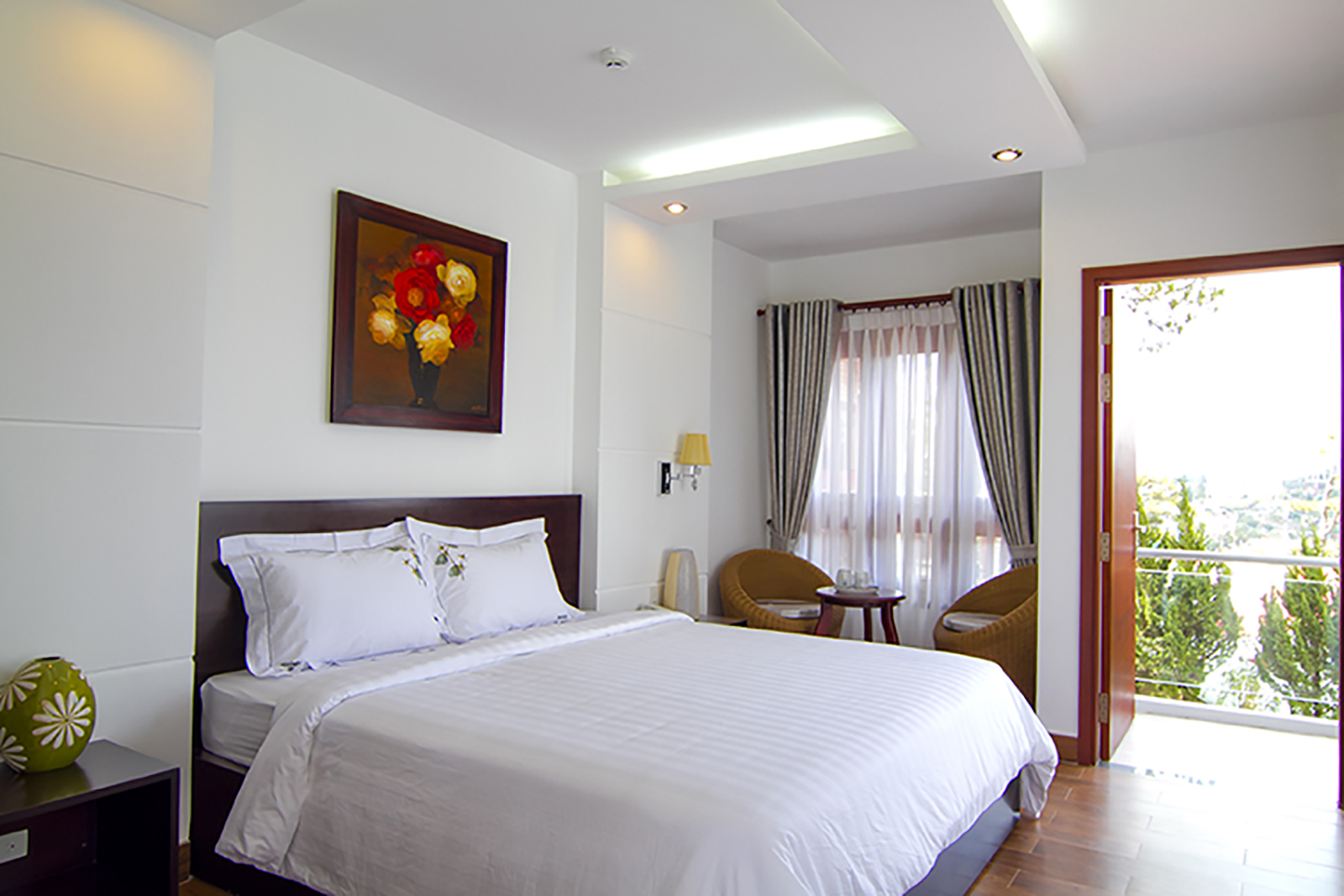 Khách sạn 3 sao Đà Lạt đường Bùi Thị Xuân