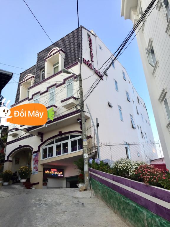 Khách sạn Đồi Mây gần chợ