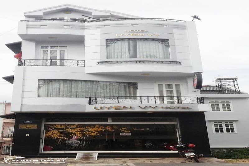 Khách sạn Uyên Vy Đà Lạt