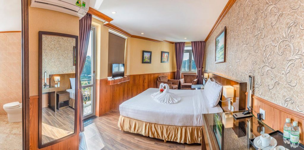 Phòng ở Kings Hotel