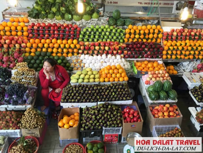 Các vựa trái cây tươi ngon chợ Đà Lạt
