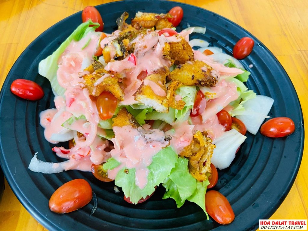 Salad cá tầm