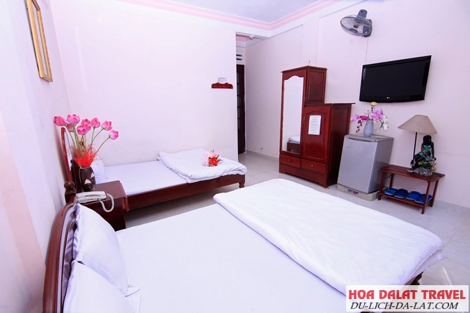 Khách sạn Quỳnh Giao