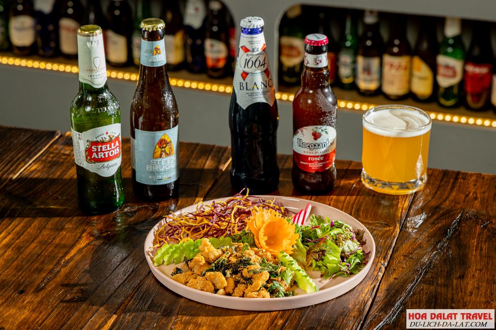 Beer Saloon phục vụ các món ăn xịn sò đồ uống đa dạng
