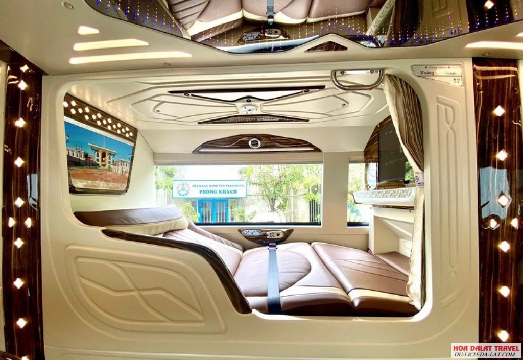 Xe giường đôi Skybus Nguyễn Kim