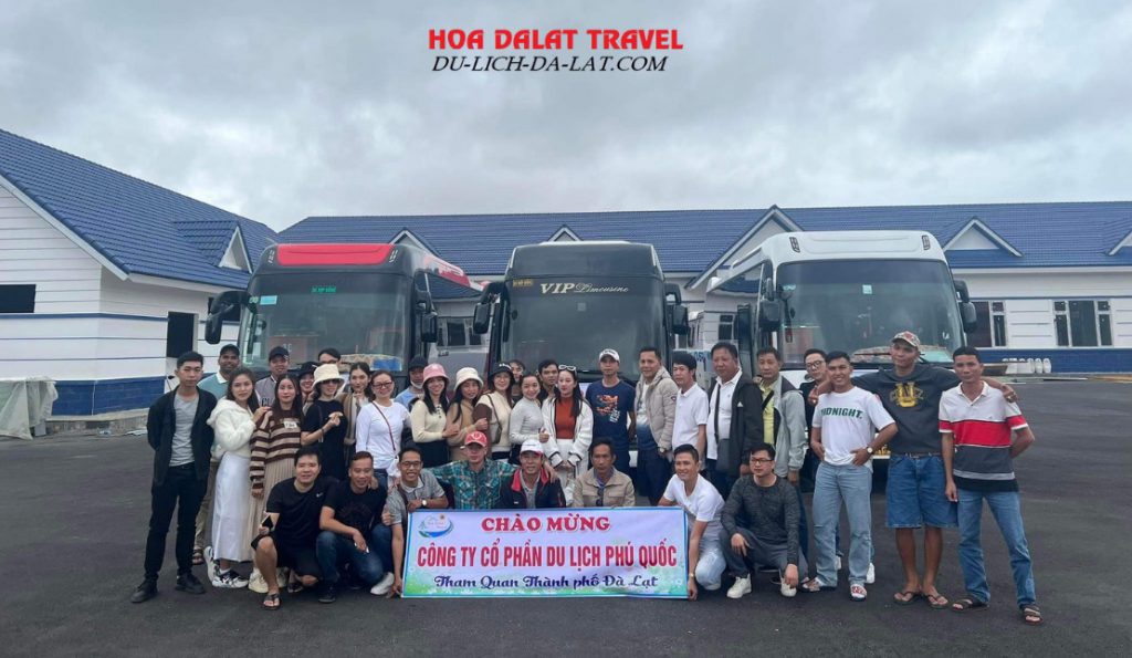 Công ty cổ phần du lịch Phú Quốc tham gia tour 2 ngày 1 đêm Đà Lạt 