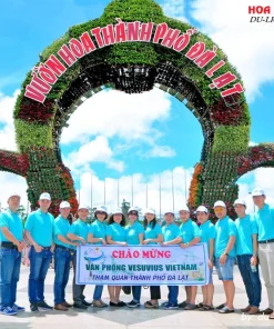 Văn phòng Vesuvius tham gia tour city 1 ngày của Du-lich-da-lat Com tham quan vườn hoa thành phố Đà Lạt