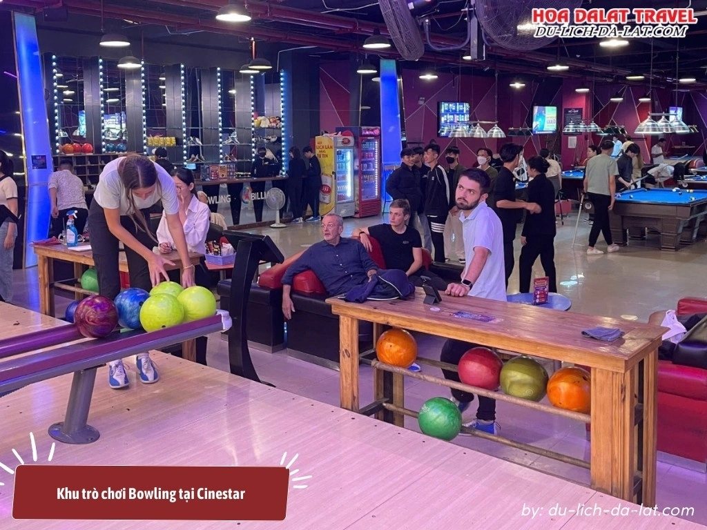 Khu trò chơi Bowling tại Cinestar là điểm đến giải trí hiện đại và hấp dẫn 