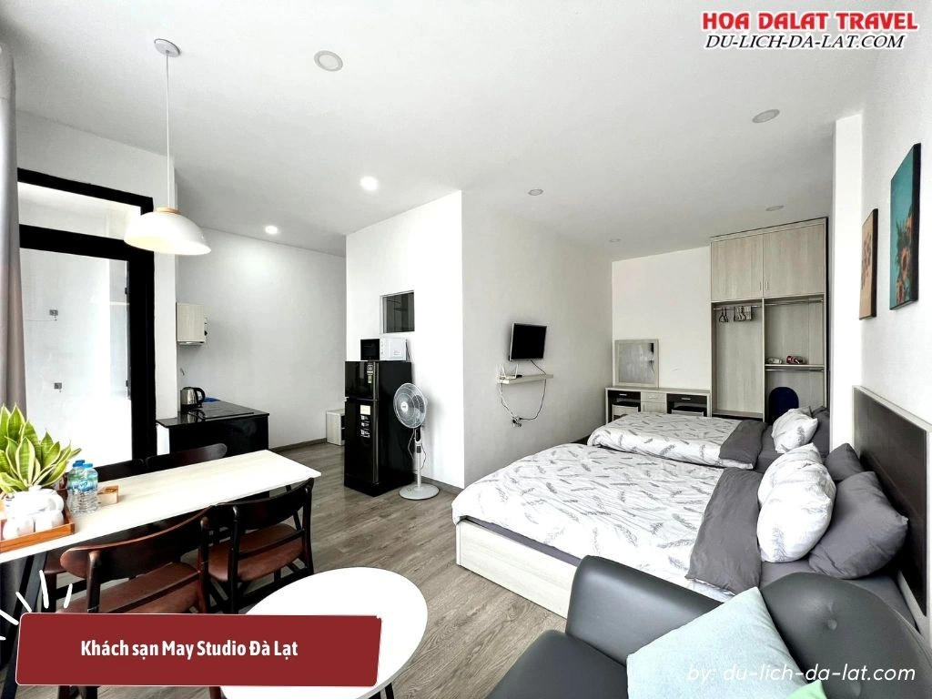 Phòng ở May Studio Đà Lạt rộng rãi, trang bị đầy đủ tiện nghi 