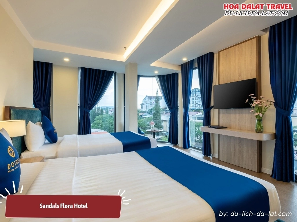 Phòng nghỉ Sandals Flora Hotel được thiết kế hiện đại, trang bị đầy đủ tiện nghi như TV, giường lớn, cửa sổ view đẹp