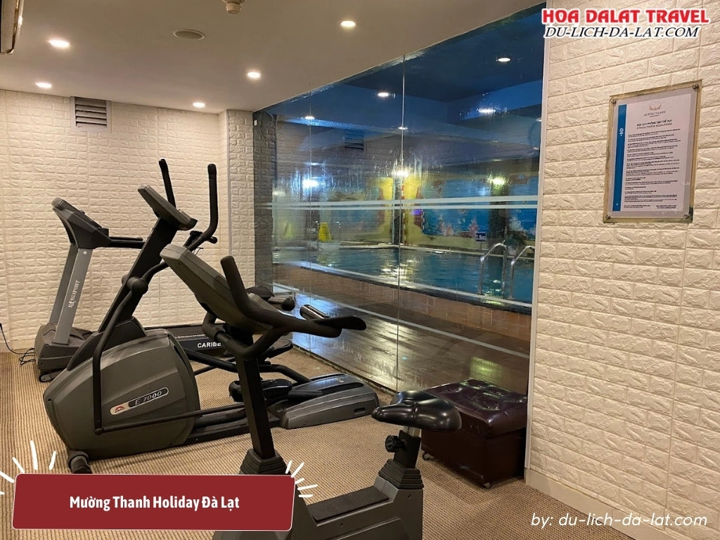 Phòng gym hiện đại, đầy đủ thiết bị tại khách sạn Mường Thanh Holiday 