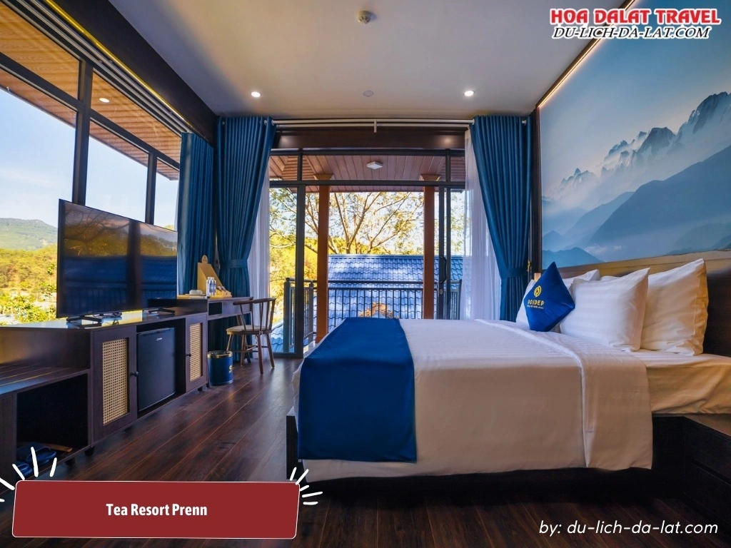 Tea Resort Prenn nổi bật với thiết kế nội thất tinh tế và tiện nghi hiện đại, mang đến trải nghiệm nghỉ dưỡng đẳng cấp