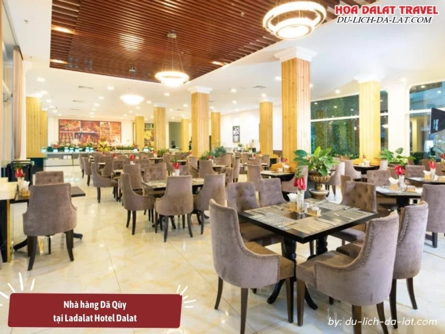 Nhà hàng Dã Qùy tại tầng trệt của Ladalat Hotel với sức chứa lên đến 400 khách