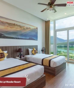 Phòng gia đình hướng hồ tại Dalat Wonder Resort với nội thất sang trọng, diện tích 40m², phù hợp cho gia đình