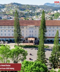 Du Parc Hotel Dalat là một khách sạn phong cách kiến trúc Pháp cổ, được xây dựng từ năm 1932