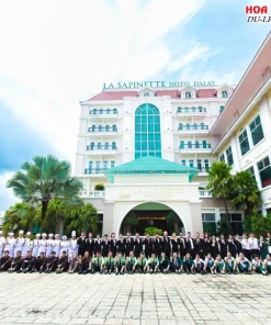 Khách sạn La Sapinette Hotel Đà Lạt với đội ngũ nhân viên chuyên nghiệp, kinh nghiệm