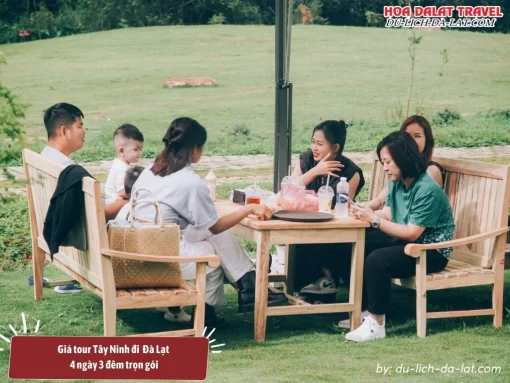 Giá tour Tây Ninh Đà Lạt 4 ngày 3 đêm trọn gói là 3.350.000 đồng 1 người