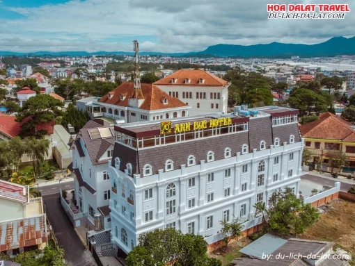 Anh Đức Hotel Đà Lạt sang trọng và cổ điển