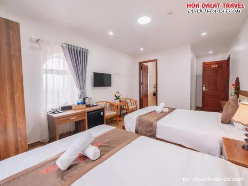 Mỗi phòng Anh Đức Hotel được trang bị đầy đủ các tiện nghi hiện đại