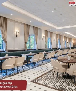 Nhà hàng sang trọng tại Golden Imperial Hotel phục vụ đa dạng các món ăn