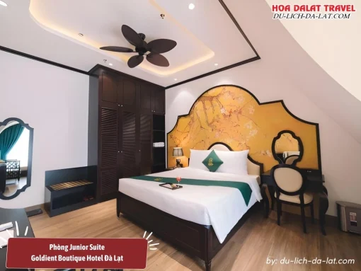 Phòng Junior Suite tại Goldient Boutique Hotel có diện tích khoảng 70m2, trang bị giường King cỡ lớn, có ban công, tiện nghi đầy đủ