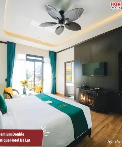 Phòng Premium Double tại Goldient Boutique Hotel được trang bị giường đôi lớn và thiết kế nội thất sang trọng, mang lại không gian nghỉ ngơi thoải mái