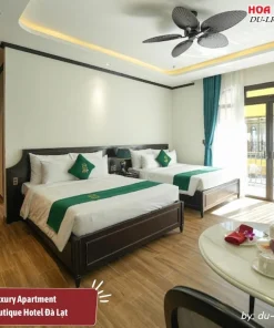 Phòng Luxury Apartment tại Goldient Boutique Hotel có diện tích 80m2, trang bị giường đôi lớn và có tầm nhìn hướng ra hồ bơi, có tiện nghi phòng tắm riêng, tivi, két sắt, bàn làm việc, khu vực tiếp khách
