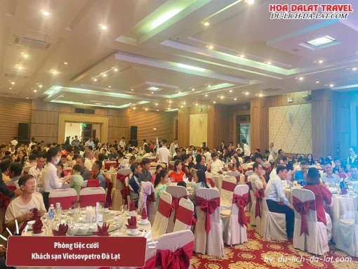 Phòng tiệc cưới ở khách sạn Vietsovpetro Đà Lạt sang trọng và dịch vụ chuyên nghiệp