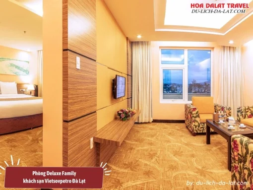 Phòng Deluxe Family tại khách sạn Vietsovpetro Đà Lạt diện tích 64m2, gồm 2 giường đôi lớn, trang thiết bị tiện nghi hiện đại