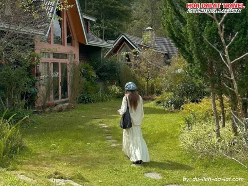 Check in ở Lat Valley Retreat Village