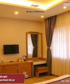 Tiện nghi phòng nghỉ tại Nice Dream Hotel Đà Lạt trang bị đầy đủ tiện nghi hiện đại như Wi-Fi, điều hòa, minibar, TV và phòng tắm riêng