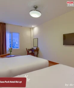 Phòng Triple Deluxe tại Park Hotel Đà Lạt có diện tích 35m2, trang bị 1 giường đôi và 1 giường đơn