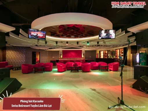 Phòng hát karaoke ở Swiss-Belresort Tuyền Lâm Đà Lạt được thiết kế cách âm, trang bị hệ thống âm thanh đạt chuẩn