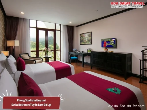 Phòng Studio Mountain View rộng 40-44m2 tại Swiss-Belresort Tuyền Lâm Đà Lạt, được trang bị hai giường đơn, trang trí tinh tế với các tiện nghi cao cấp