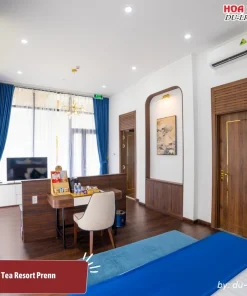 Oasis Villa tại Tea Resort Prenn trang bị king bed, không gian rộng rãi, đầy đủ tiện nghi hiện đại như máy điều hòa, minibar, TV , Wi-Fi, phòng tắm riêng