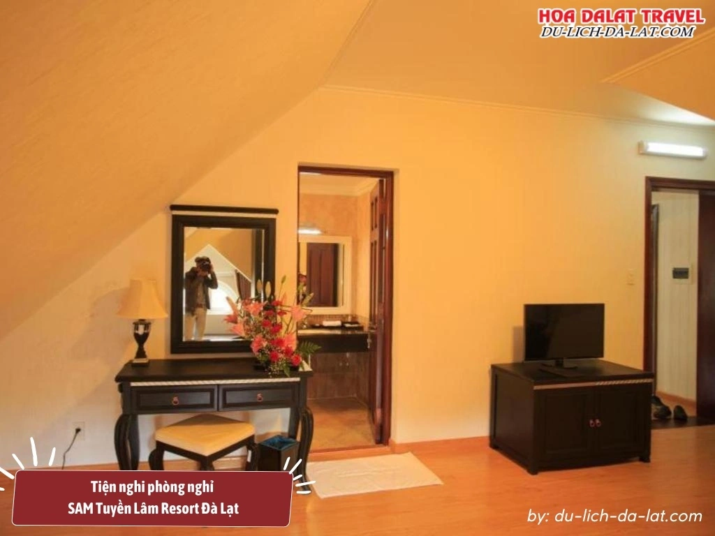 Phòng nghỉ tại SAM Tuyền Lâm Resort Đà Lạt được trang bị đầy đủ tiện nghi hiện đại